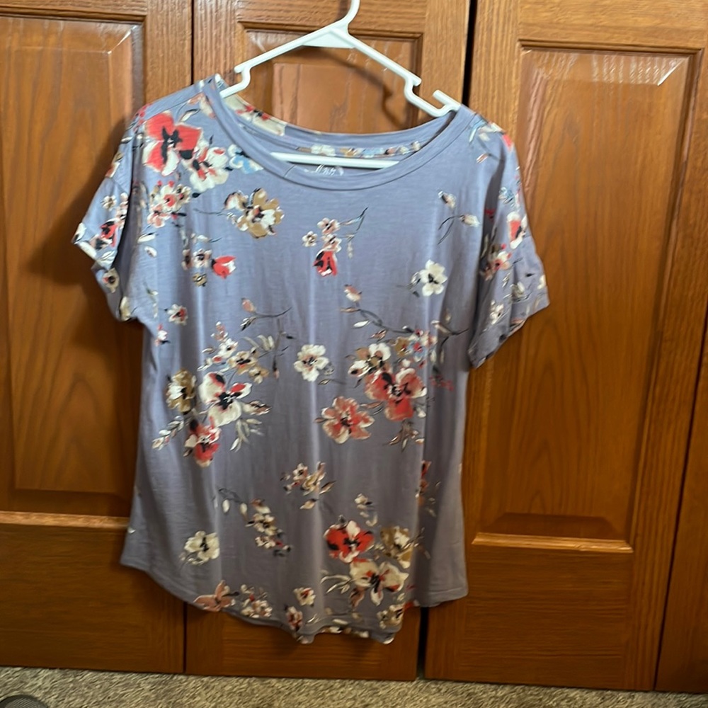 Maurice’s dressy t-shirt